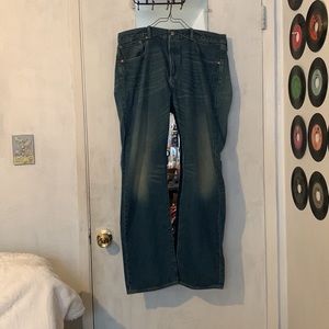 Men Levi’s jeans